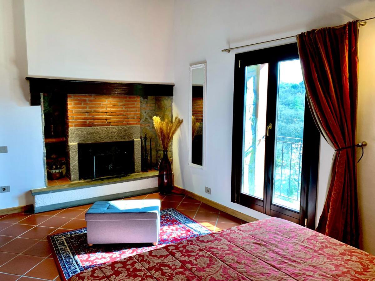 Agriturismo Il Colle Farm stay *